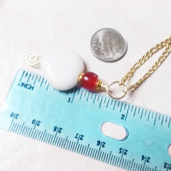 A Heart of Stone! White, Red & Gold Edition - 20" Necklace! Boho Casual & Sweet - Picture 6 of 8